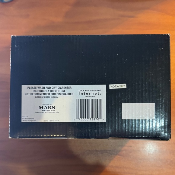 Limited Edition M&M'S Nutcracker Sweet Chocolate Candy Dispenser Red and Blue - Picture 7 of 10